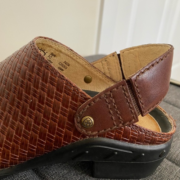 Ariat Basket Woven Rattan Weave Brown Leather Slingback Clogs Mules. Sz 7 - Picture 3 of 16